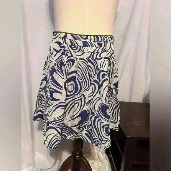Floral Pleated Skirt Size 4 S Lined Lombard Blue CAbi Style # 470 White Full - Picture 1 of 9